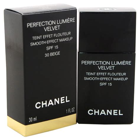 chanel perfection lumiere beige velvet 70 30 ml|Chanel foundation b20.